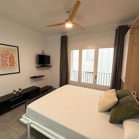 Agi Macia Centro Apartment Roses Bagian luar foto