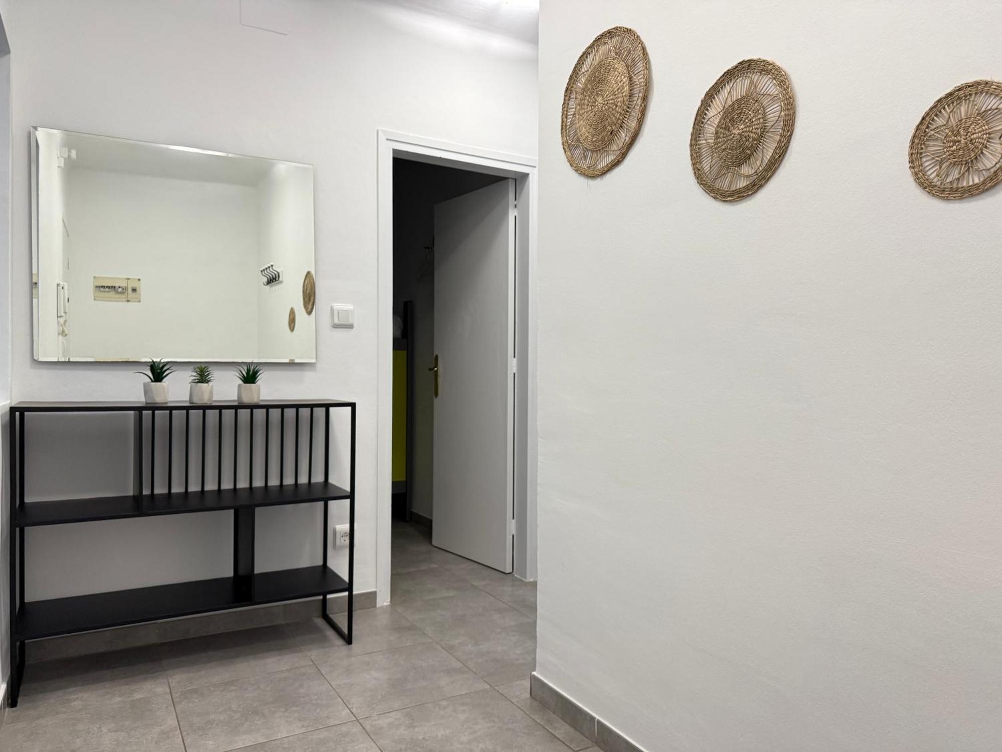 Agi Macia Centro Apartment Roses Bagian luar foto