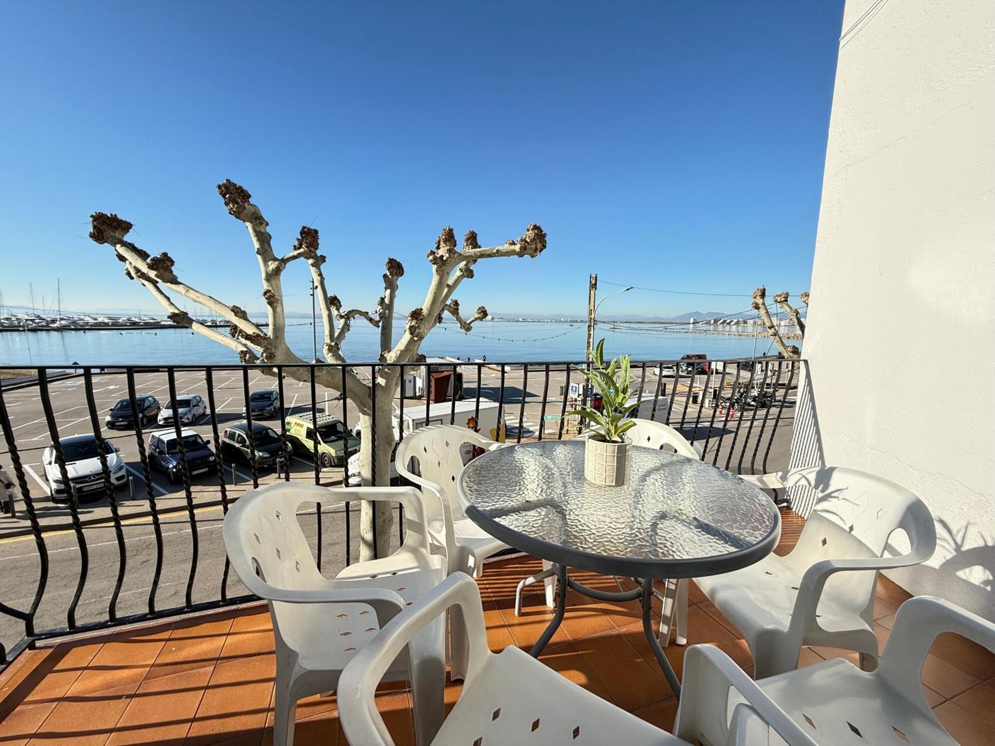 Agi Macia Centro Apartment Roses Bagian luar foto