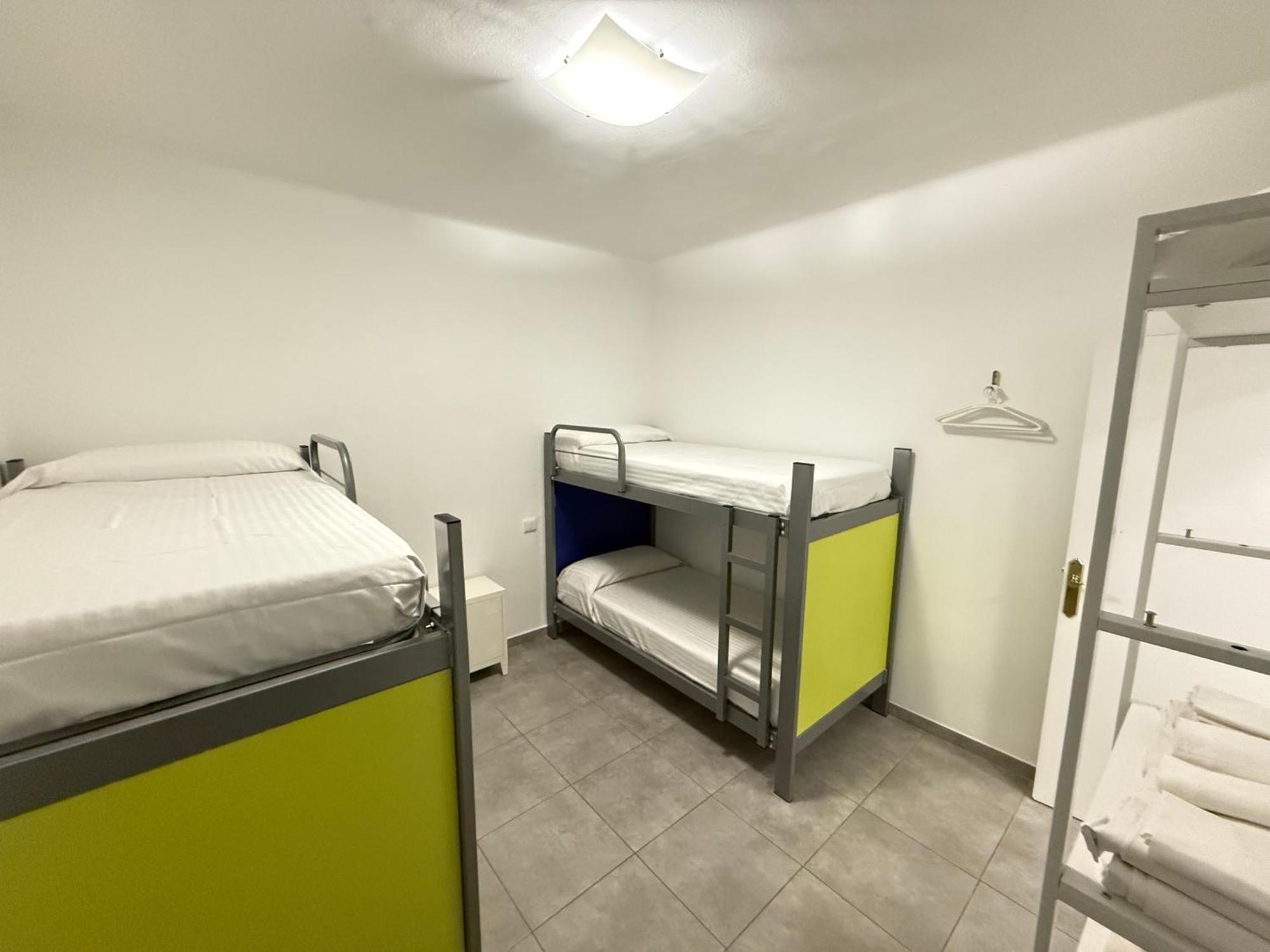 Agi Macia Centro Apartment Roses Bagian luar foto